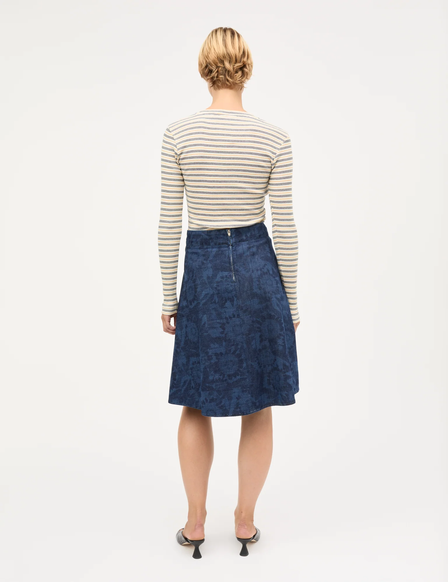 Lazor Denim Stelly Skirt, Sunflower AOP - Image 4
