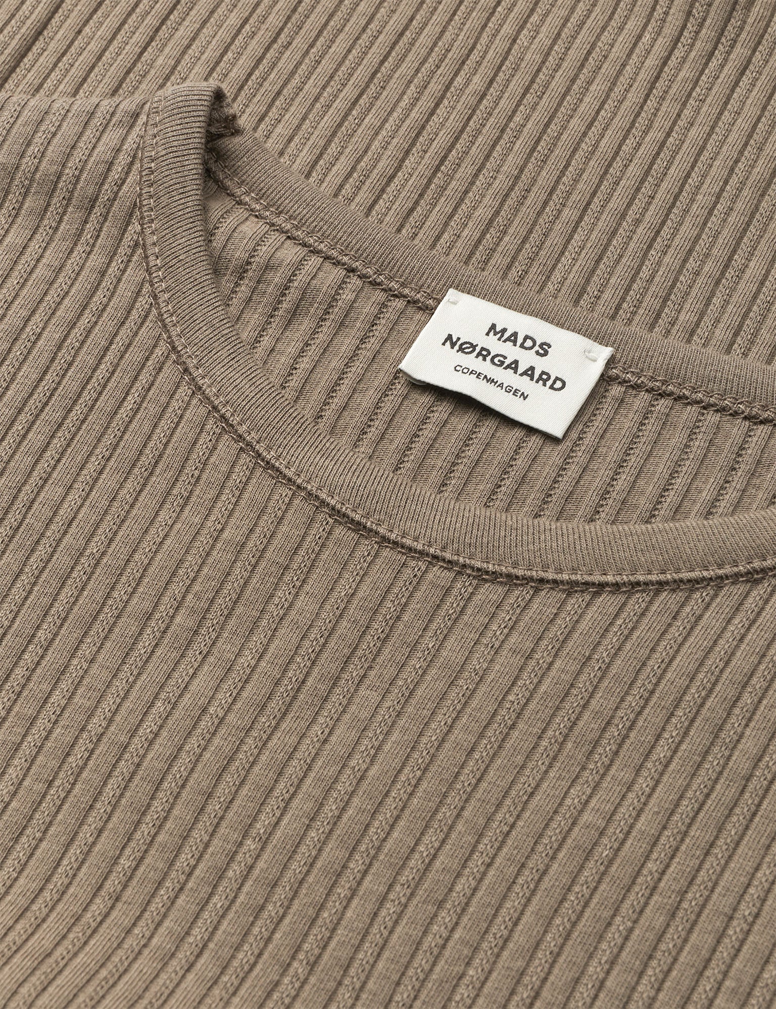 Pointella Trixy Tee, Walnut - Image 2