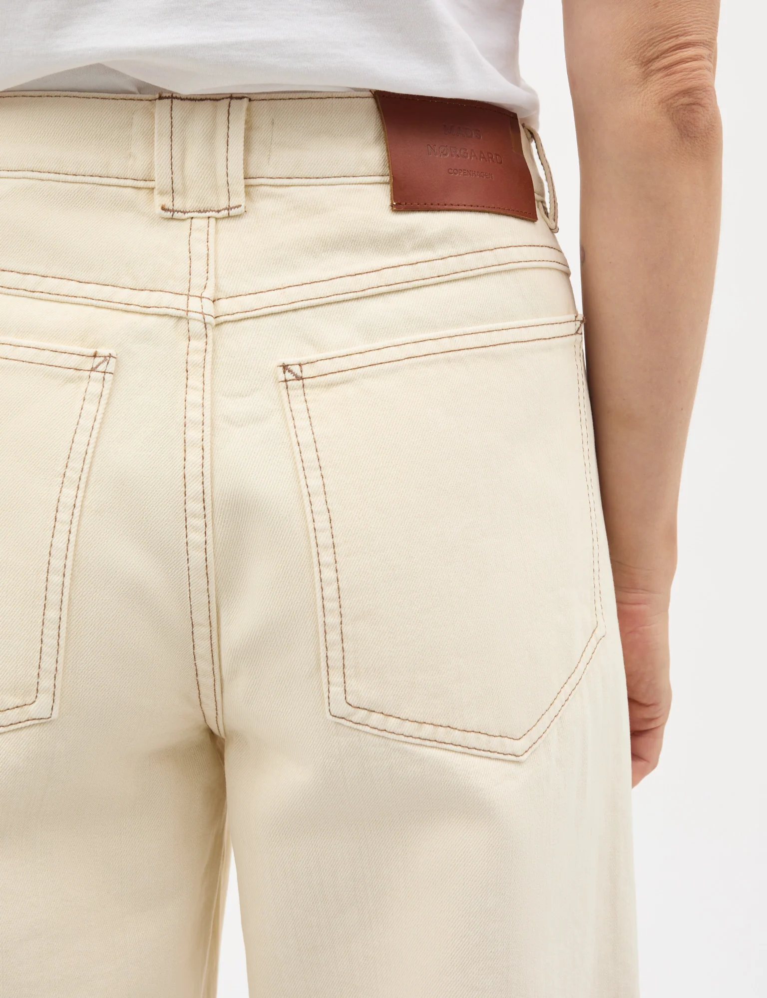 Soil Denim Kargo pants, Almond Oil - Image 5