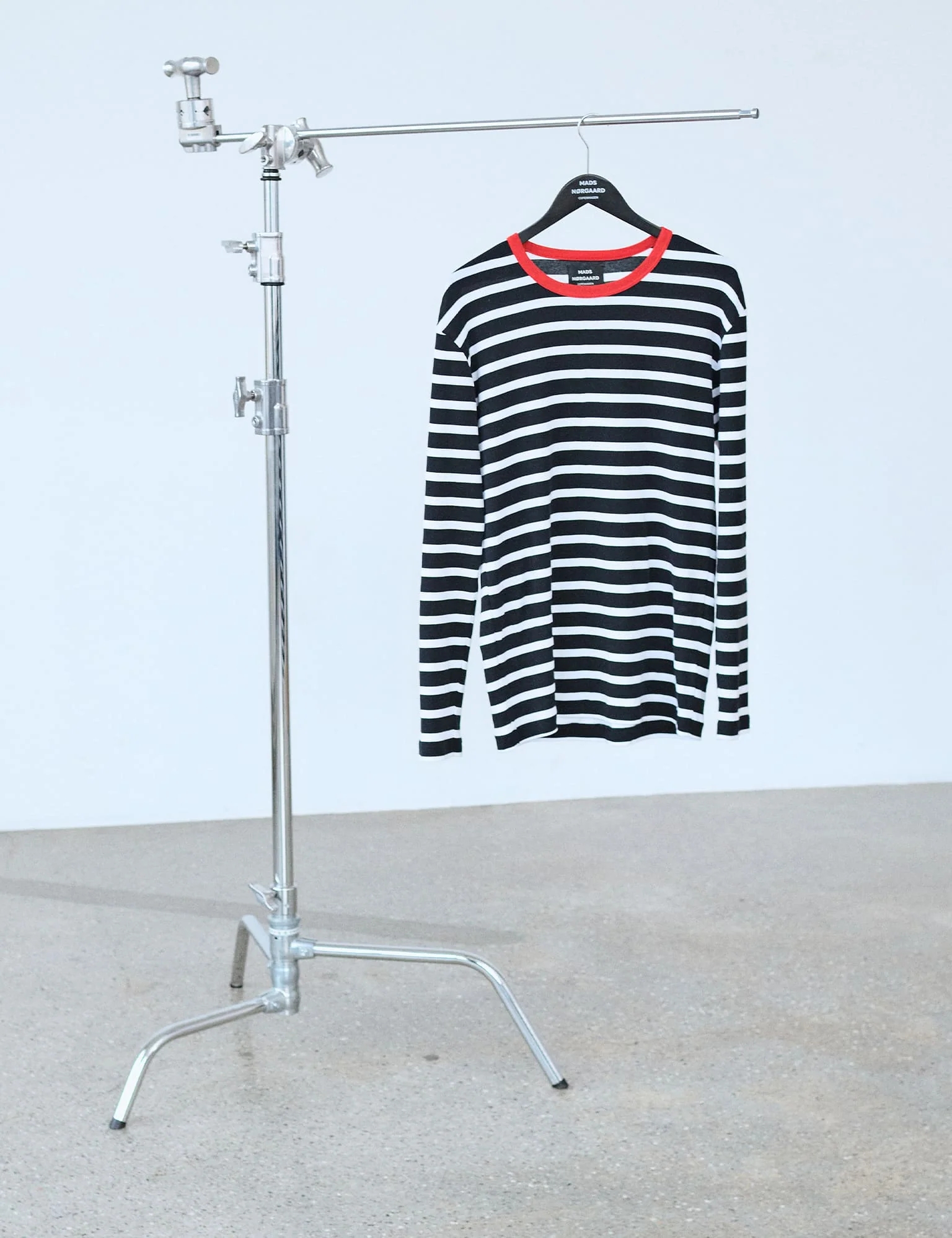 Trio Rib Tobias Tee LS, Black/White - Image 6